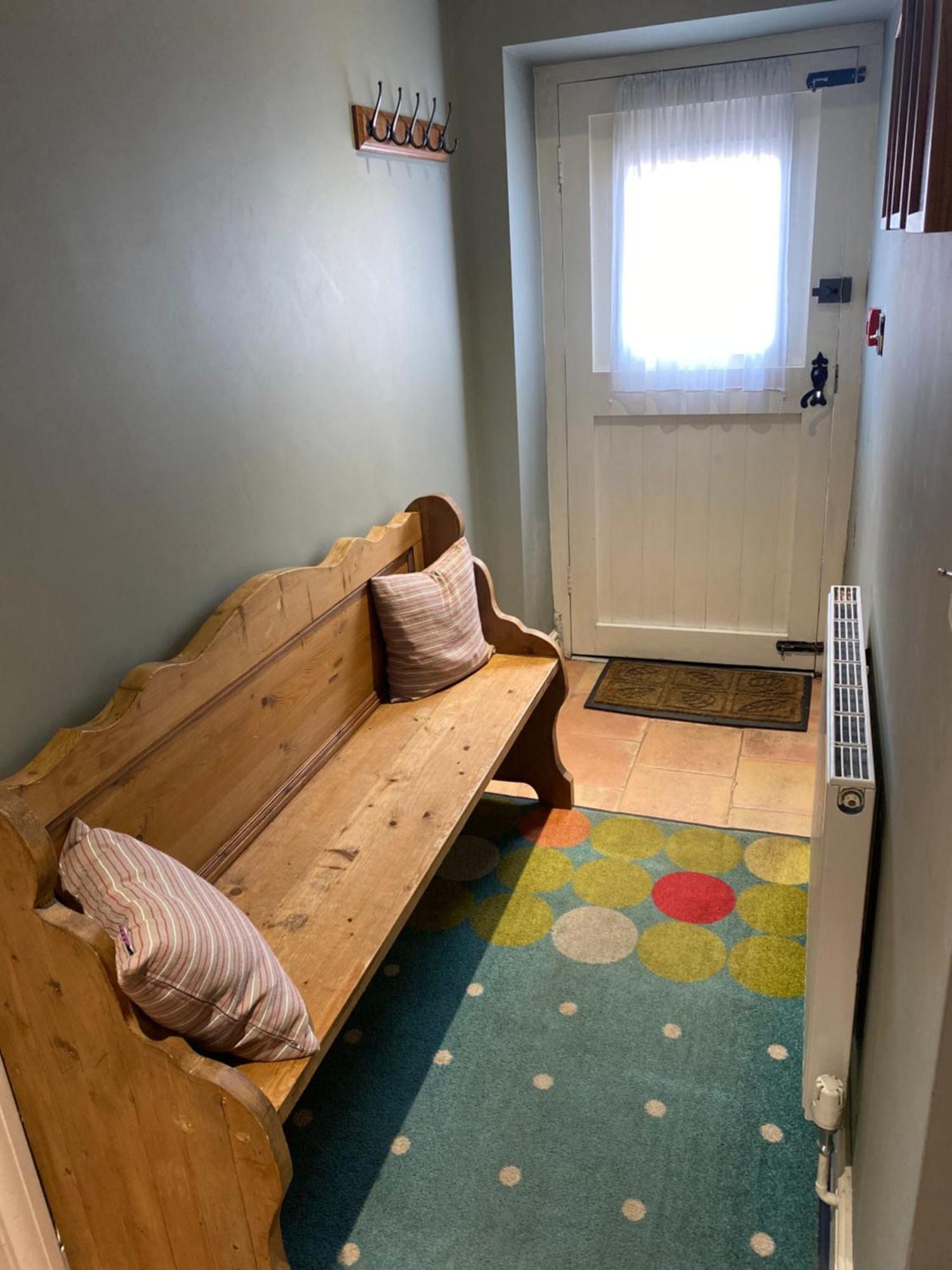 Everley Cottage Скарбъро Екстериор снимка